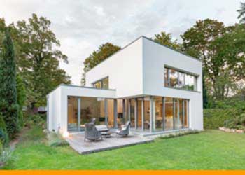 Architekturfotografie - Foto einer modernen Villa in weiß