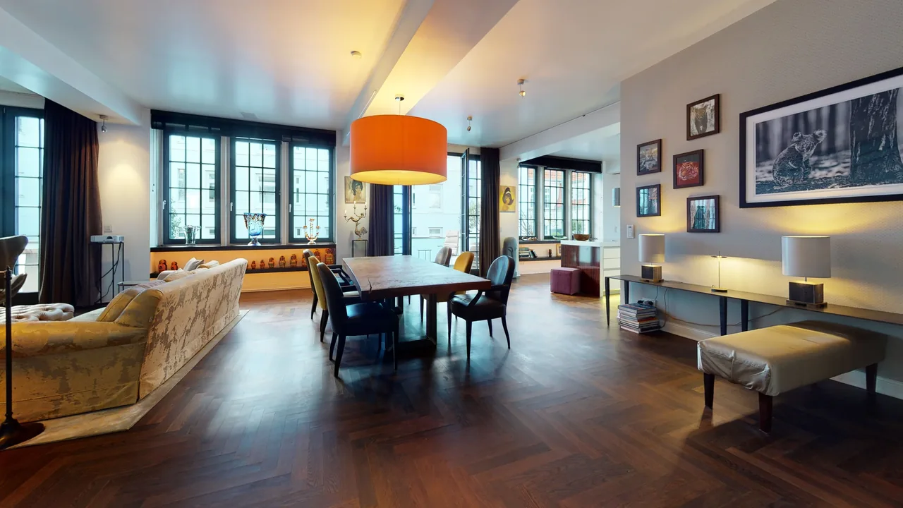Vorschau des 3D-Rundgangs: offener Wohn- und Essbereich einer Penthouse-Wohnung